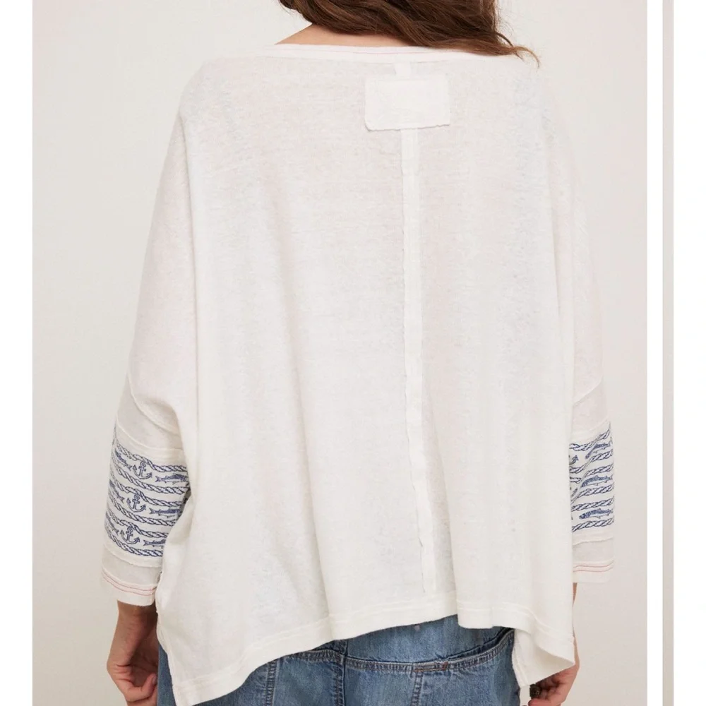 FREE PEOPLE HIGH SEAS TOP LARGE WHITE BLUE COMBO - Picture 4 of 4